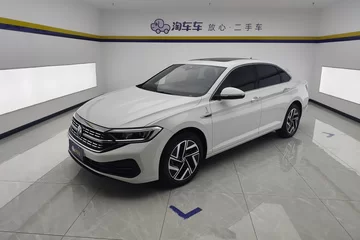 2024款 300TSI 双离合超越版