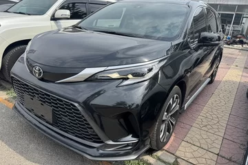 丰田格瑞维亚 2024款 双擎 2.5L 两驱旗舰ULTRA版