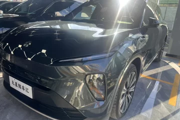 蔚来ES8 2023款 465km 行政版 75kWh