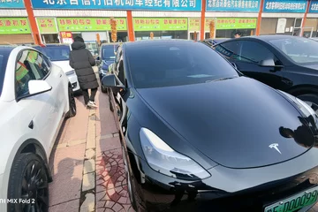 特斯拉Model Y 2022款 545km 后轮驱动版