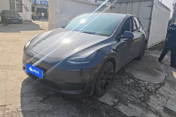 特斯拉Model Y 2024款 554km 后轮驱动版