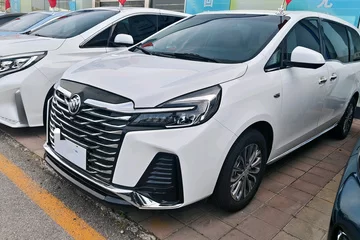 别克GL8 2023款 改款 陆上公务舱 2.0T 豪华型 7座