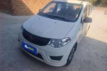 五菱宏光 2020款 1.2L S基本型国VI LSI