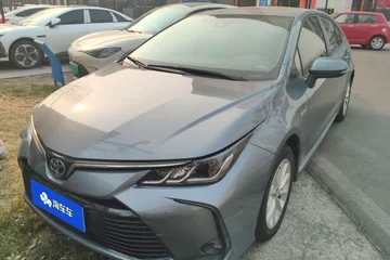丰田卡罗拉 2021款 双擎 1.8L E-CVT 精英版