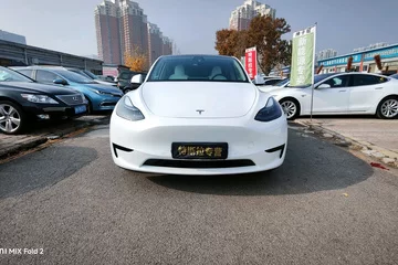 特斯拉Model Y 2022款 545km 后轮驱动版