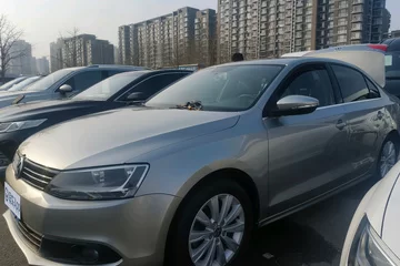 大众速腾 2012款 1.6L 手自一体  时尚型