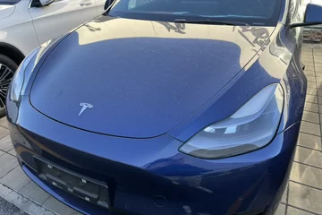 特斯拉Model Y 2022款 改款 545km 后轮驱动版
