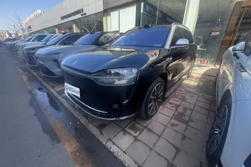 鸿蒙智行问界M9 2024款 增程 Max版42kWh6座