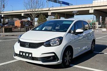 本田飞度 2021款 1.5L 潮跑版