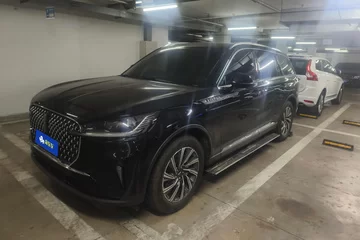 林肯飞行家 2024款 3.0T 高雅版 6座